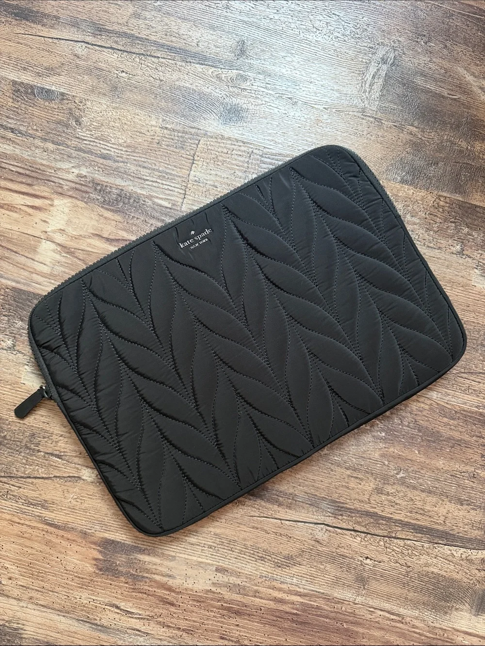 Kate Spade Ellie Universal 15